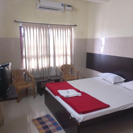 Subhadra Comforts Hotel Shimoga Eksteriør billede